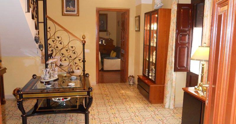 Venta Casa en Sierra de Fuentes. VC60/2